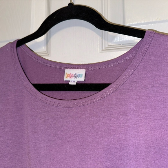 NWT Lularoe Womens Sz 3XL Short Sleeve T Shirt Light Purple Poly Spandex Stretch - Picture 2 of 6